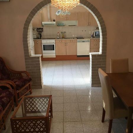 Stella Apartman Debrecen Ngoại thất bức ảnh