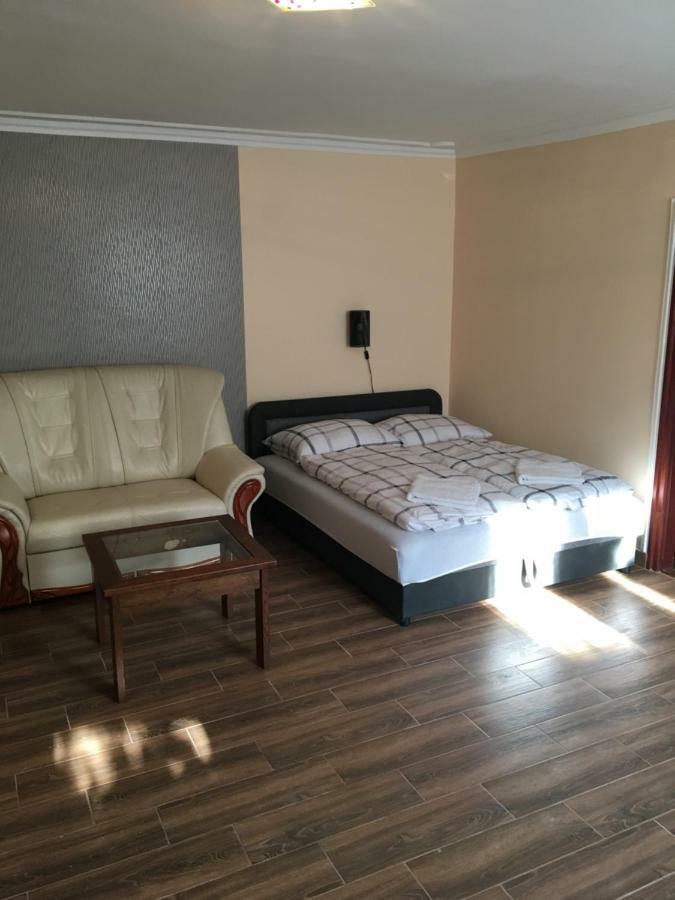 Stella Apartman Debrecen Ngoại thất bức ảnh