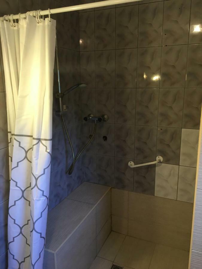 Stella Apartman Debrecen Ngoại thất bức ảnh