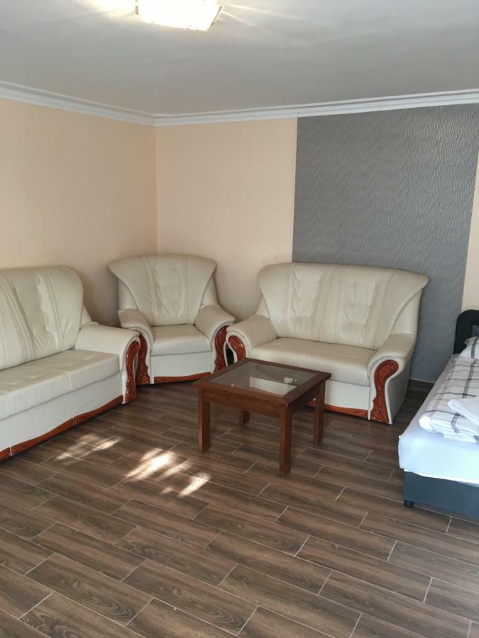 Stella Apartman Debrecen Ngoại thất bức ảnh